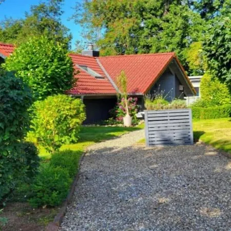 Immi's Hus - Strandhaus Mit Garten