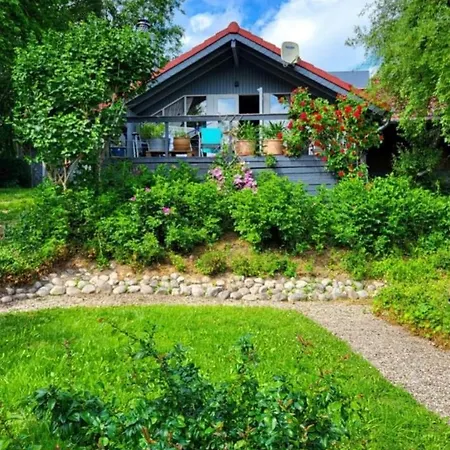 Dom wakacyjny Immi's Hus - Strandhaus Mit Garten *