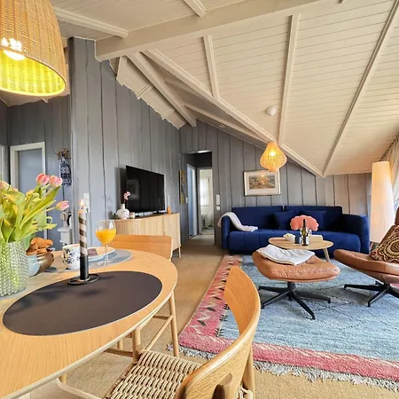 Hébergement de vacances Immi's Hus - Strandhaus Mit Garten Glücksburg