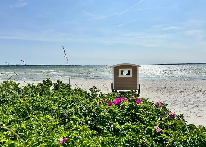Hébergement de vacances Immi's Hus - Strandhaus Mit Garten Glücksburg